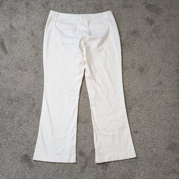 CATO White Lightweight Stretch Cotton Mid-Rise Bootcut Pants; Size 14 - Picture 2 of 5